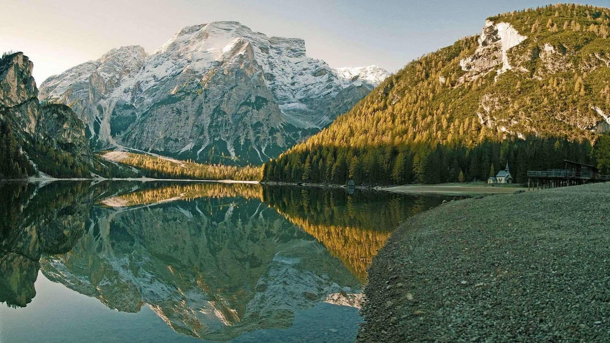 Hotel Trenker Braies  Exterior photo